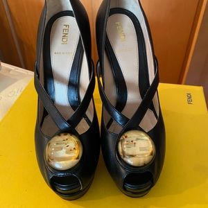 Fendi Pumps and Belt
